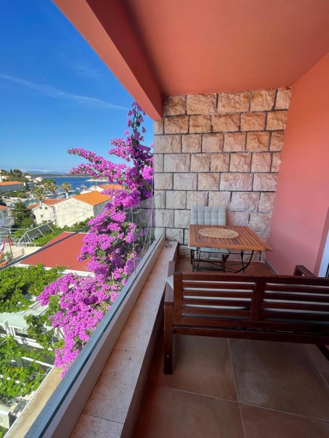 St. Nicholas Rooms Hvar Town Eksteriør billede