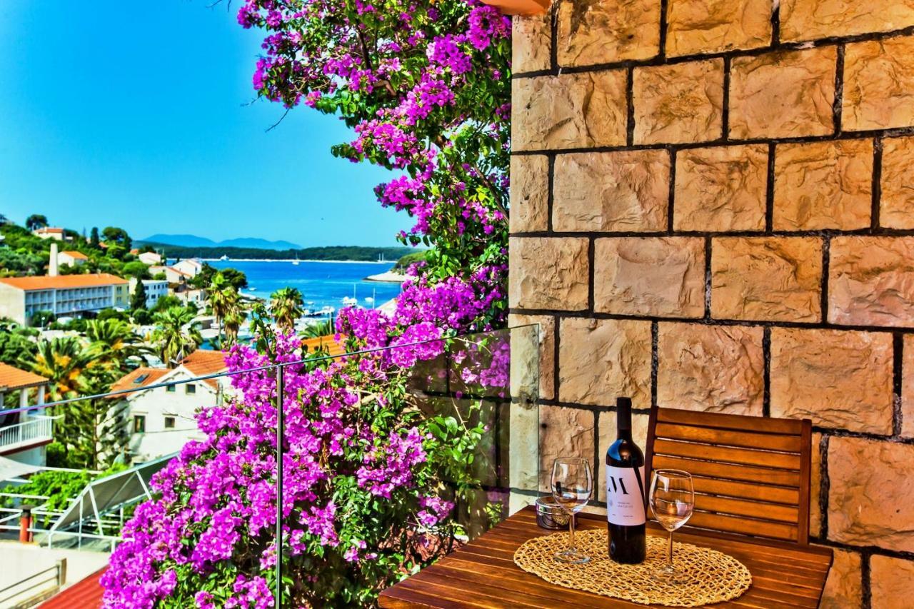 St. Nicholas Rooms Hvar Town Eksteriør billede